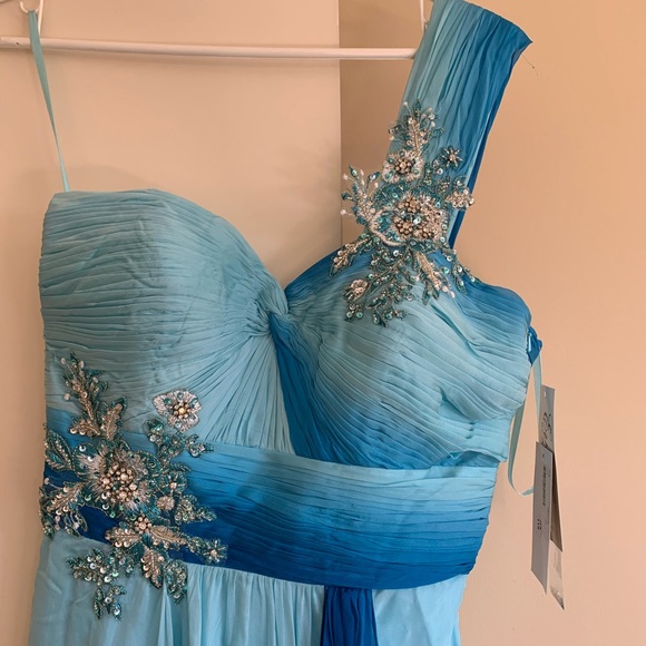 Blue light Maxi Dress size 6, 8 - Picture 3 of 6